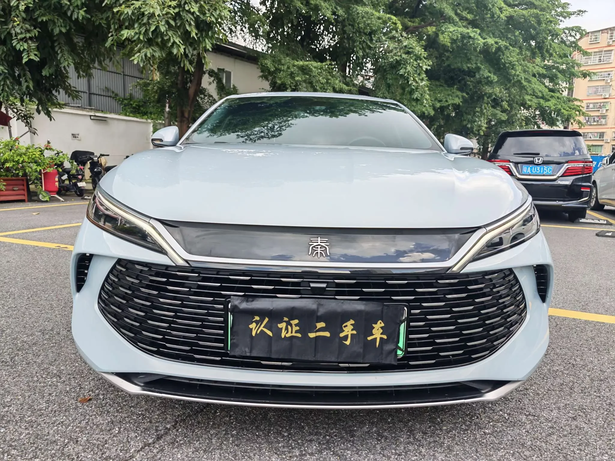 BYD Qin L DM