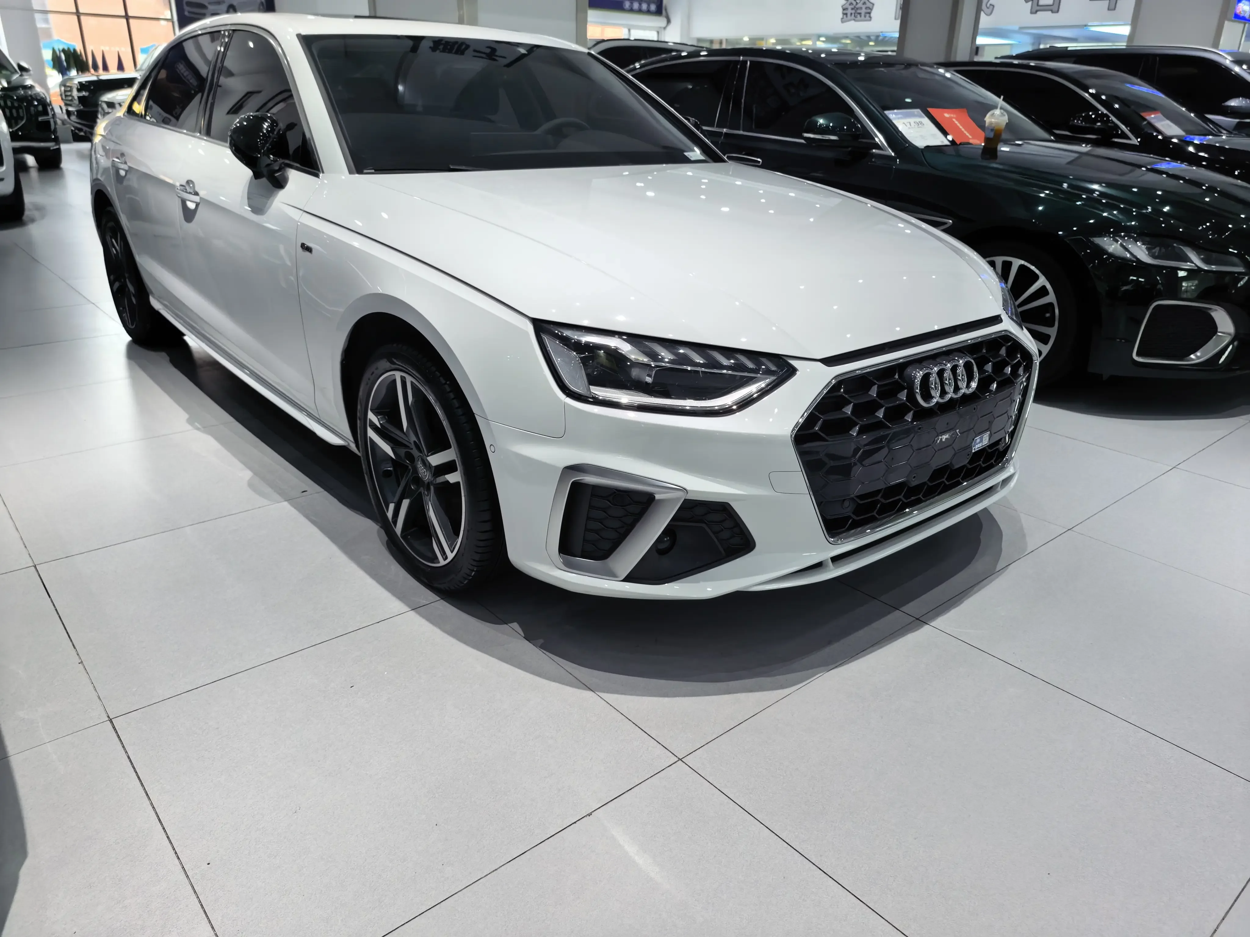 Audi A4L