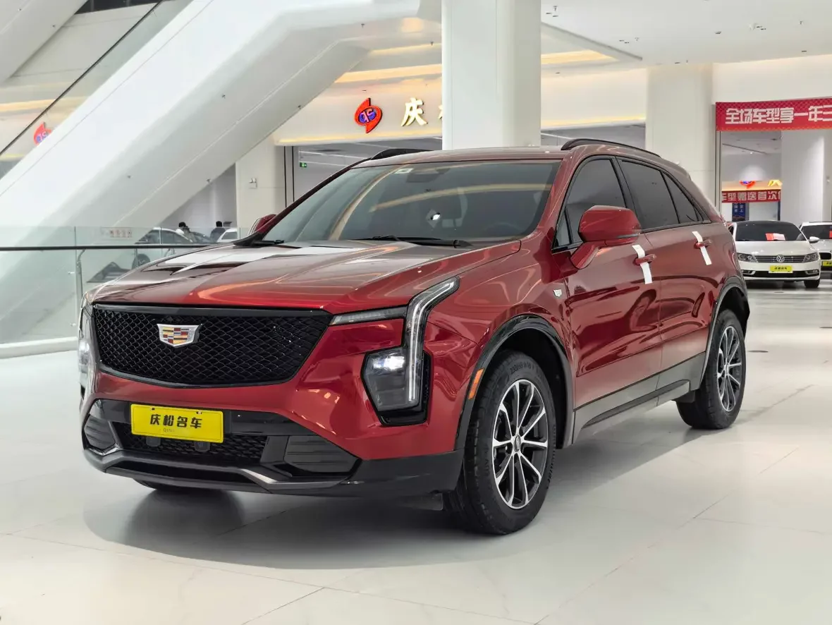 Cadillac XT4