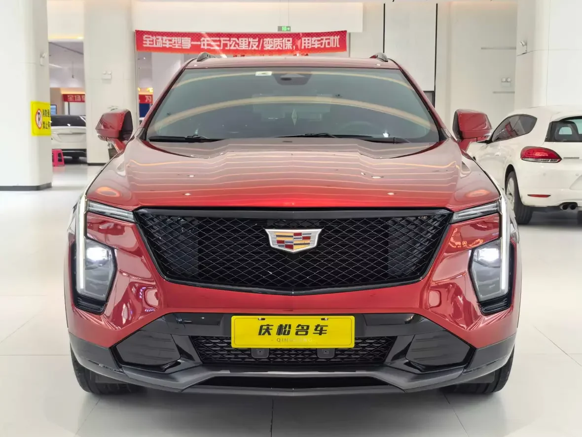 Cadillac XT4