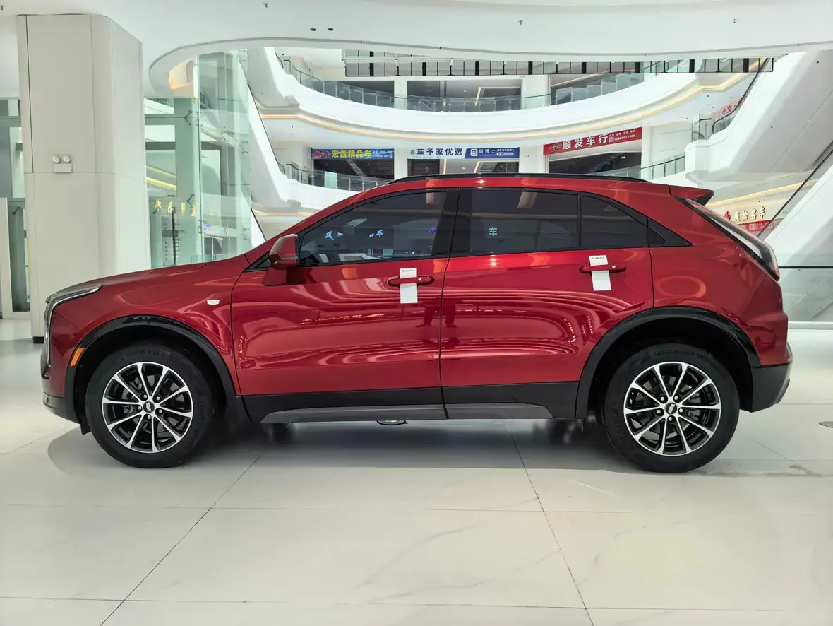 Cadillac XT4
