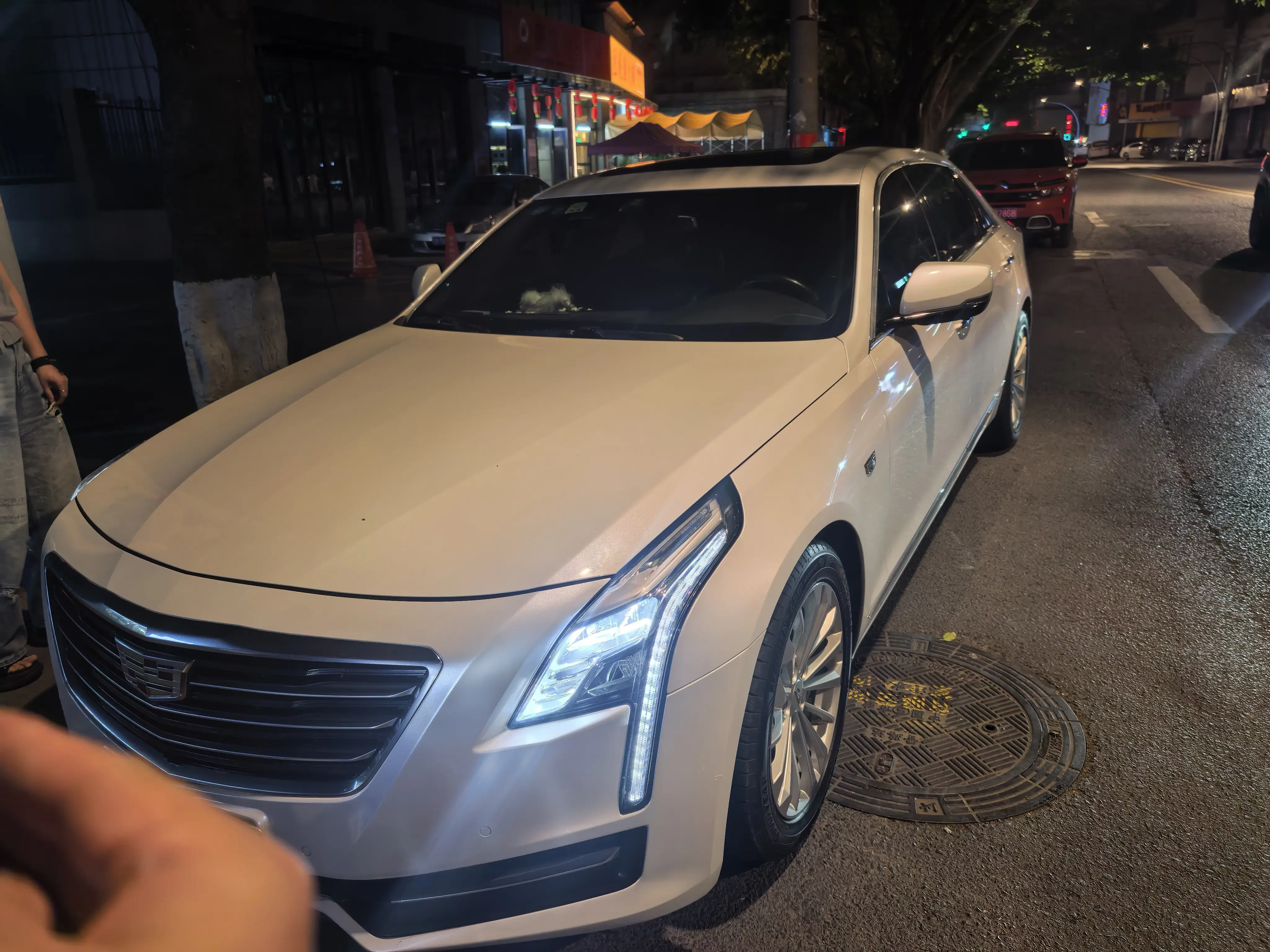 Cadillac CT6 PLUG-IN  из Китая