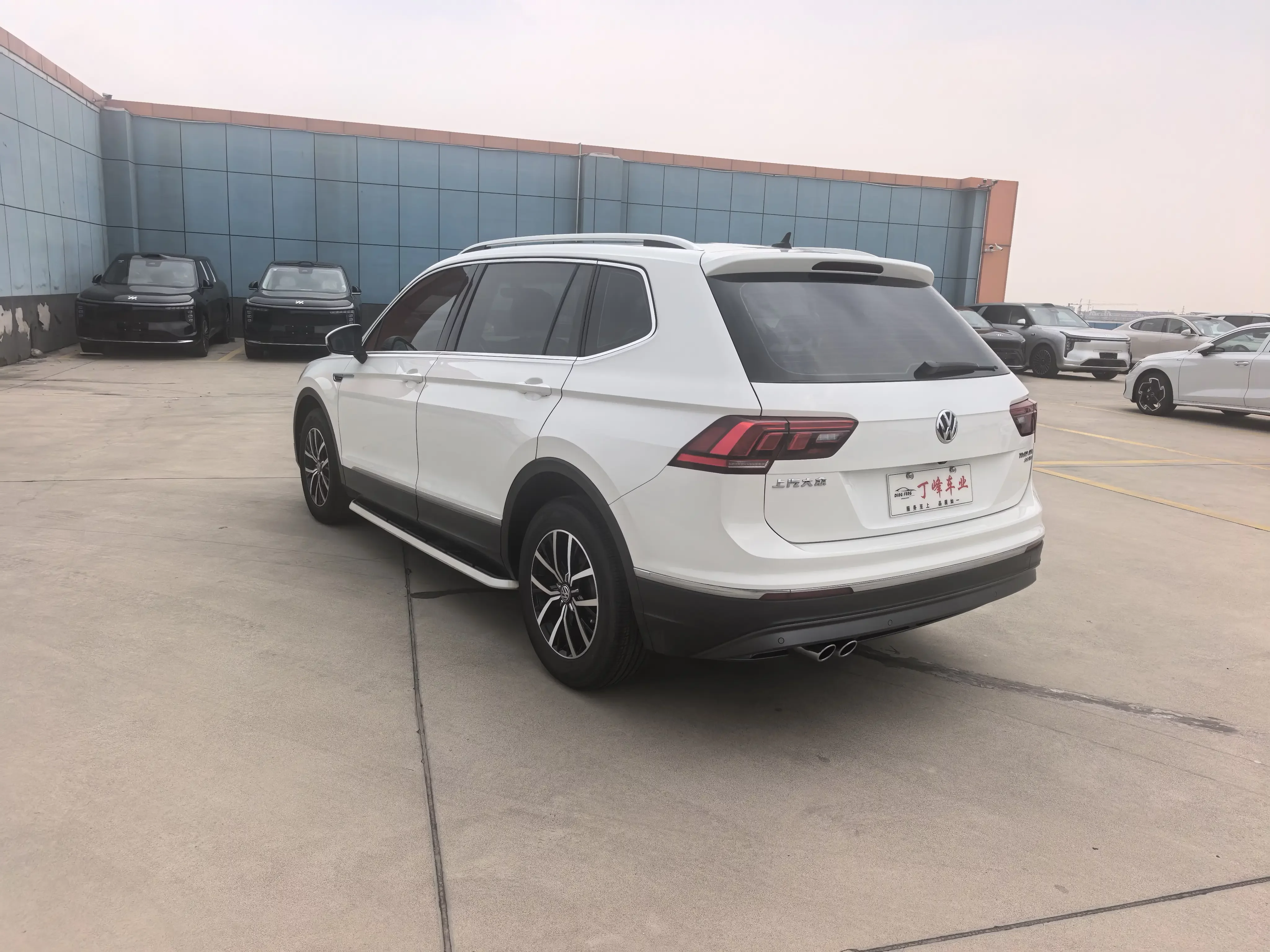 Volkswagen Tiguan L
