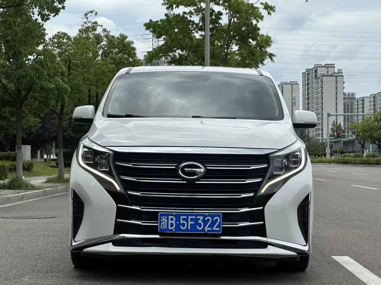 GAC Trumpchi M8  из Китая