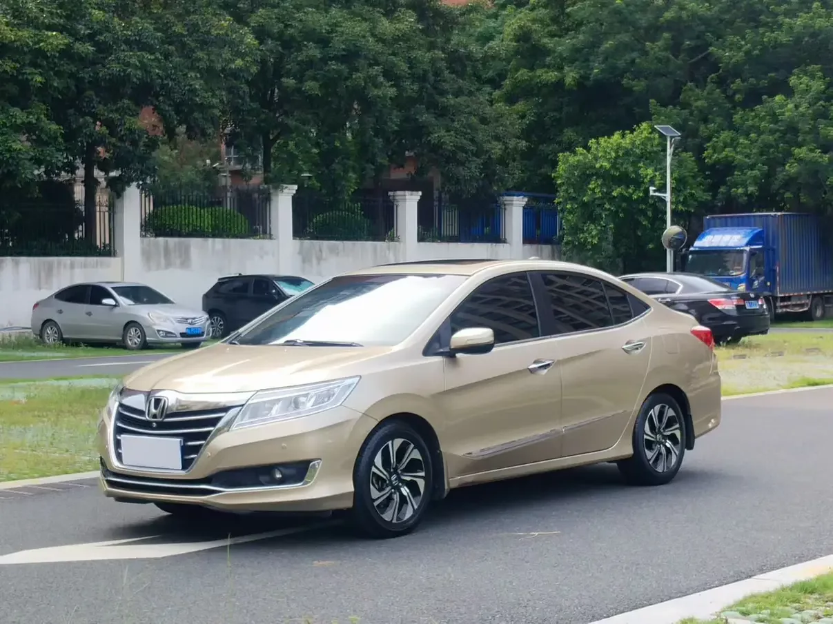 Honda Crider