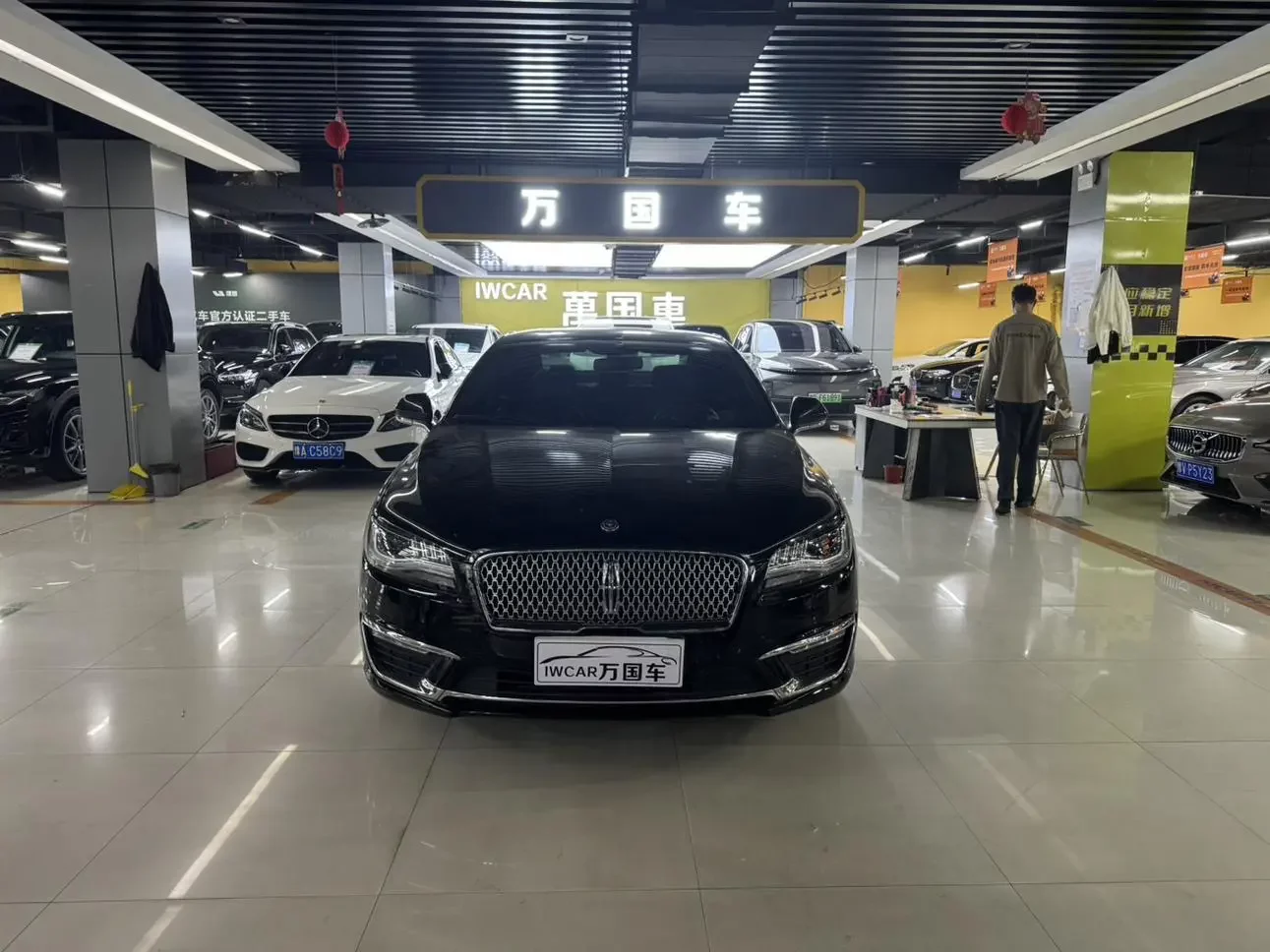Lincoln MKZ