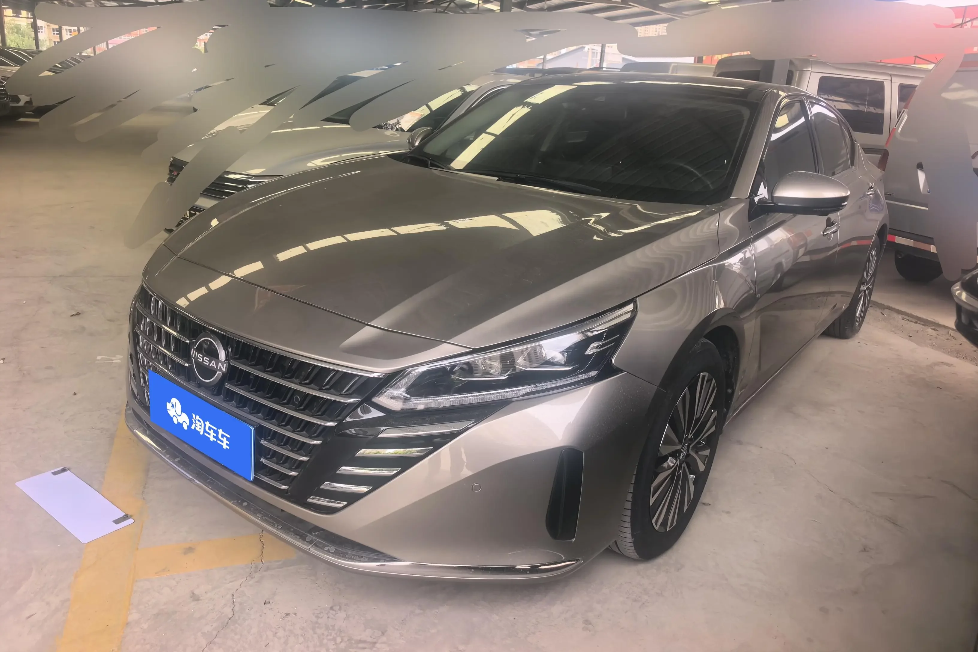 Nissan Altima