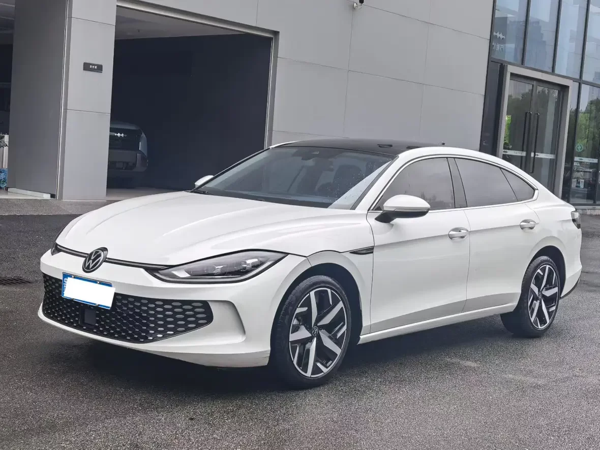 Volkswagen Lamando