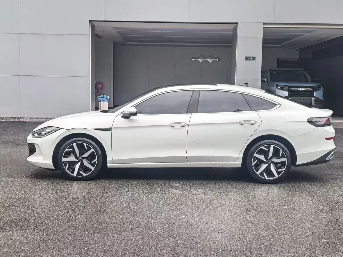 Volkswagen Lamando