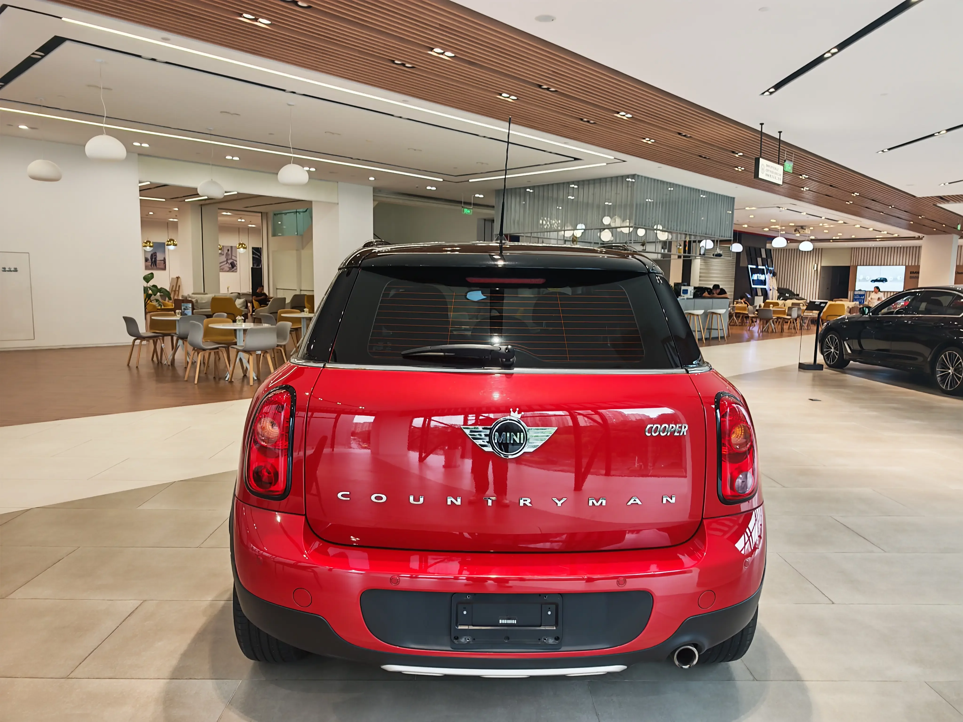 MINI COUNTRYMAN
