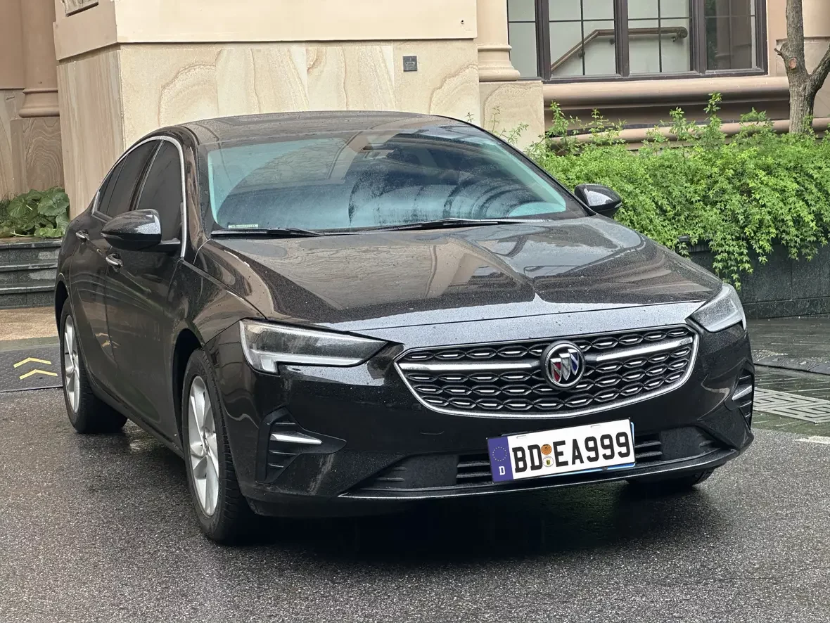 Buick Majesty