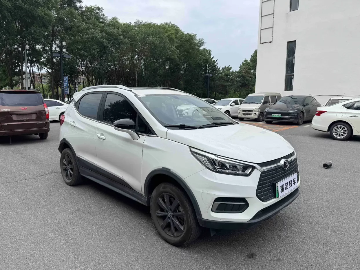 BYD Yuan EV