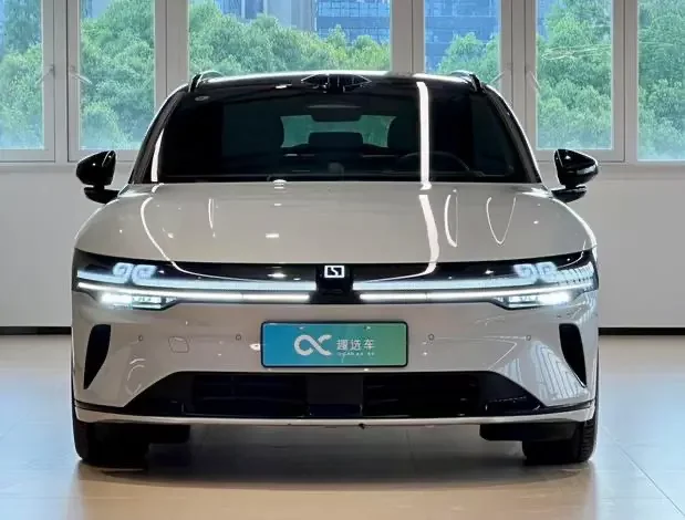 ZEEKR 007GT  из Китая