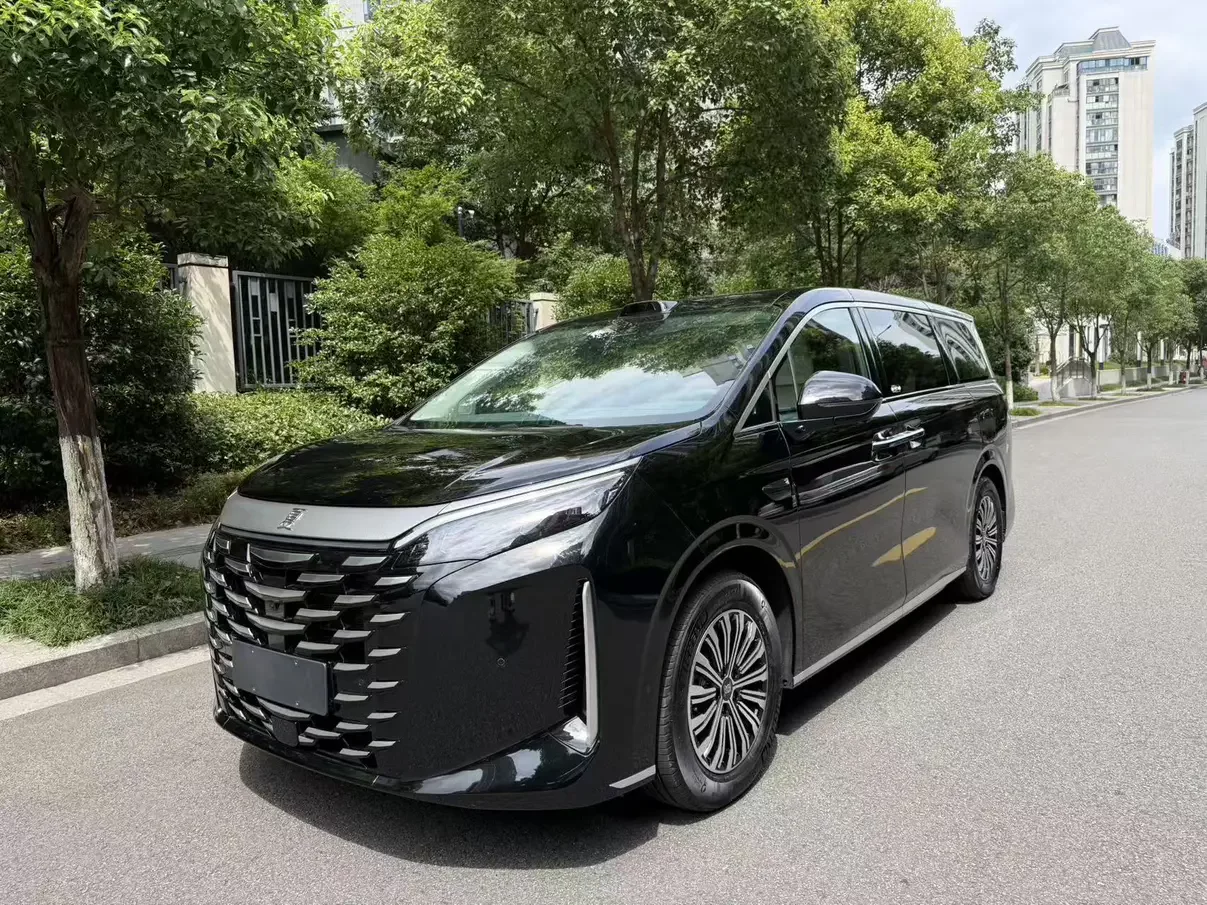 BYD summer