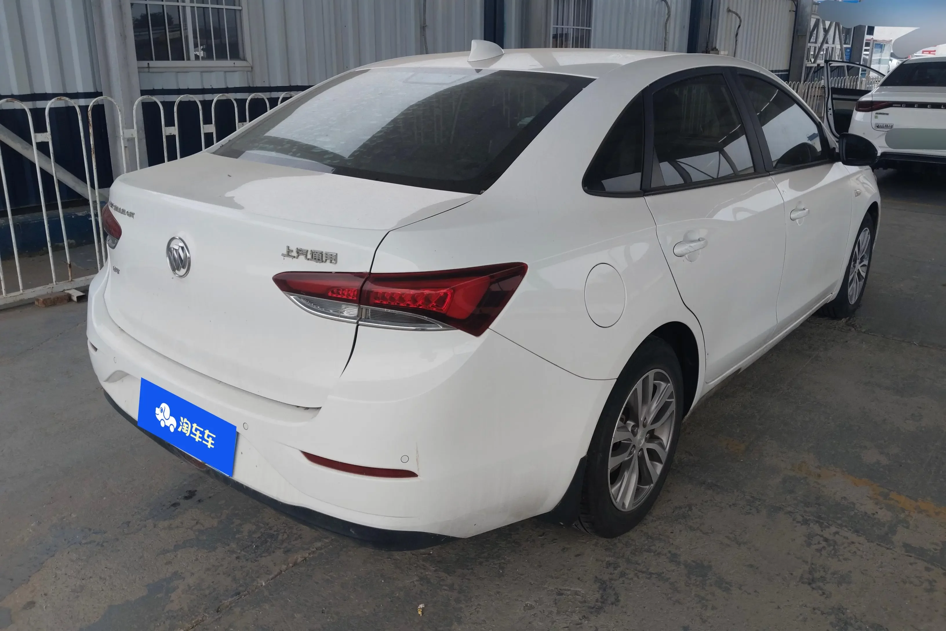Buick Yinglang