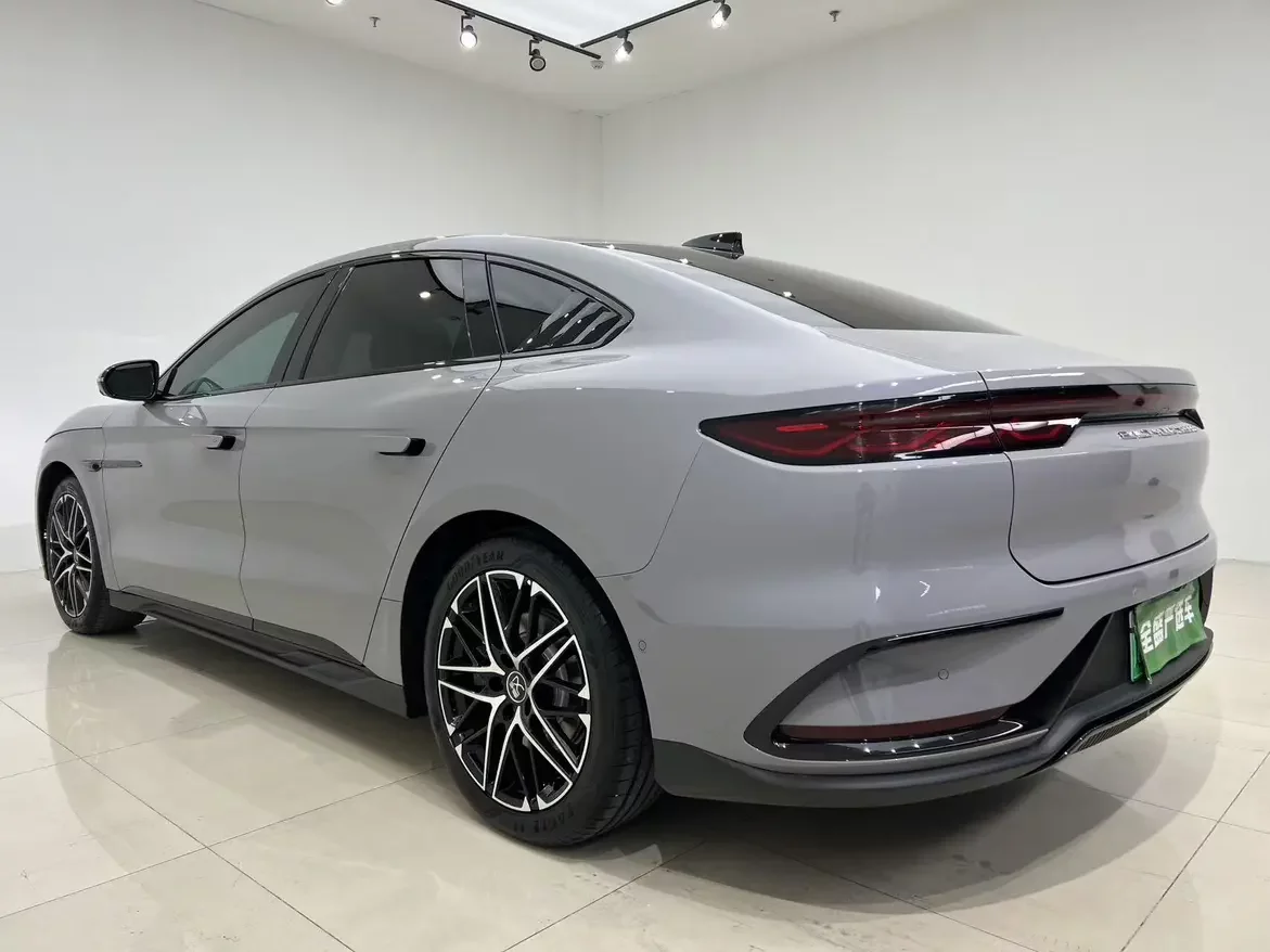 BYD Han EV