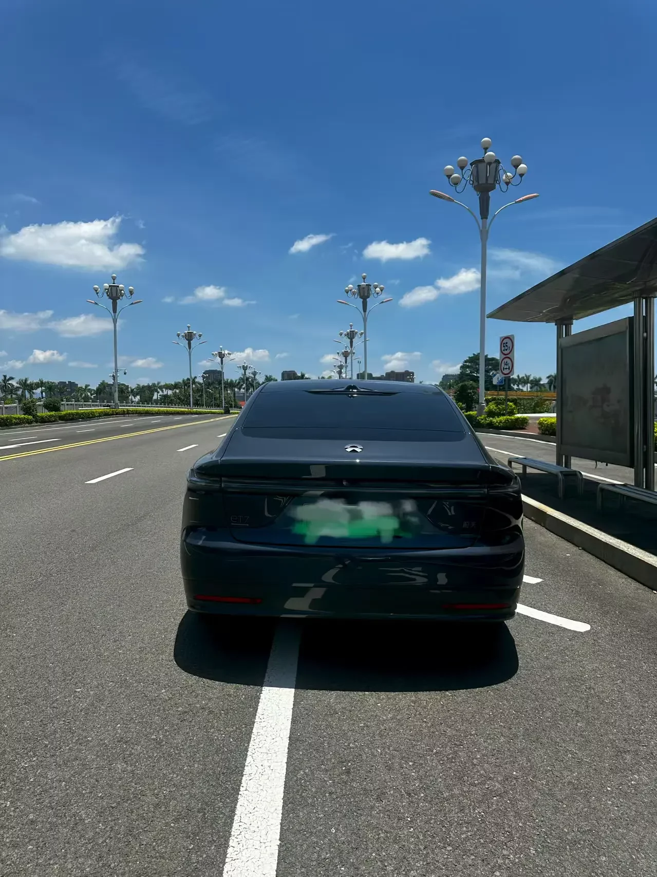 NIO ET7