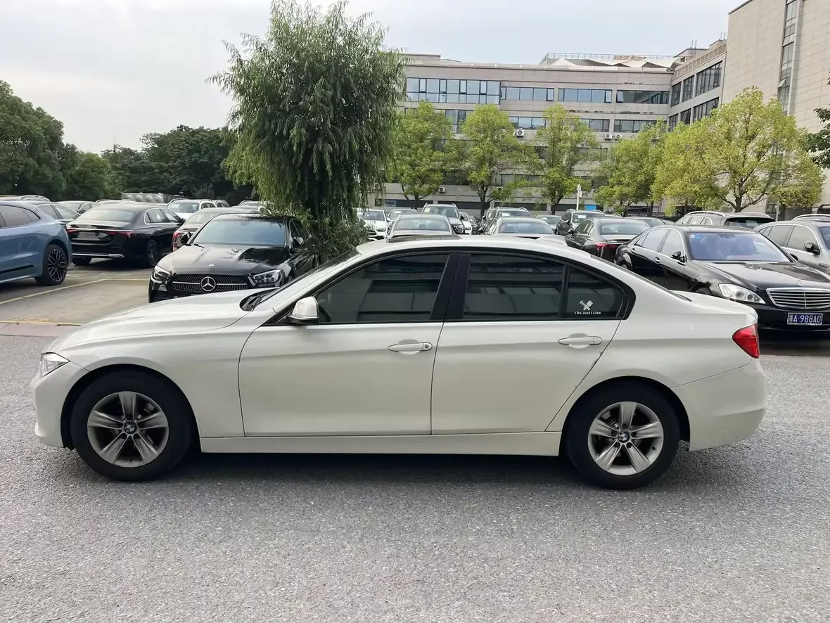 BMW 3 Series  из Китая