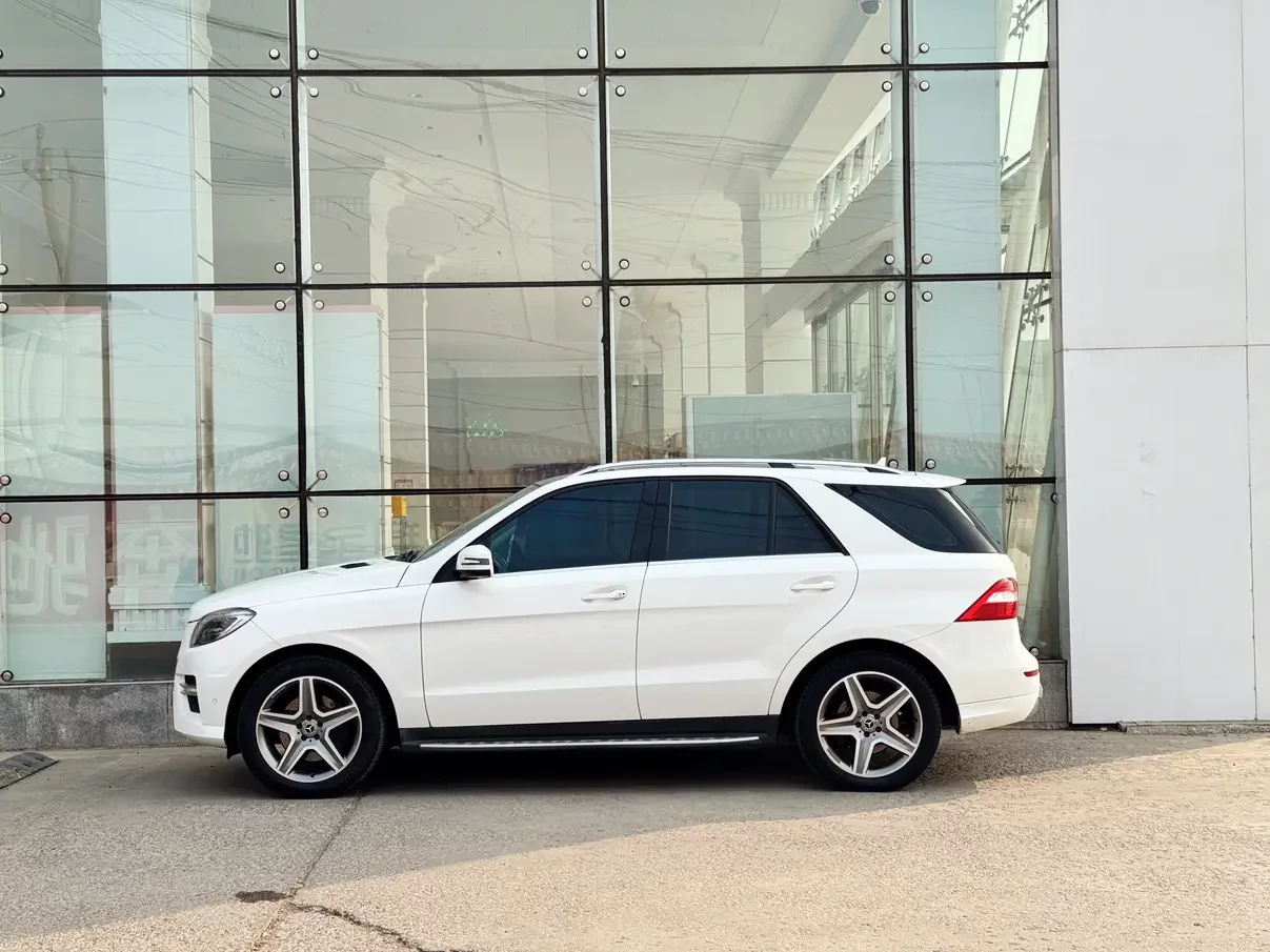 Mercedes-Benz M Class