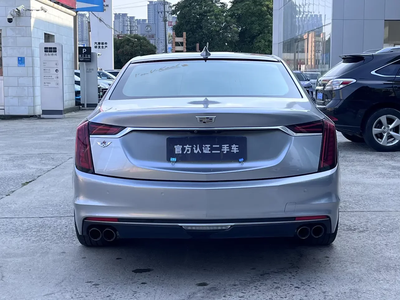 Cadillac CT6