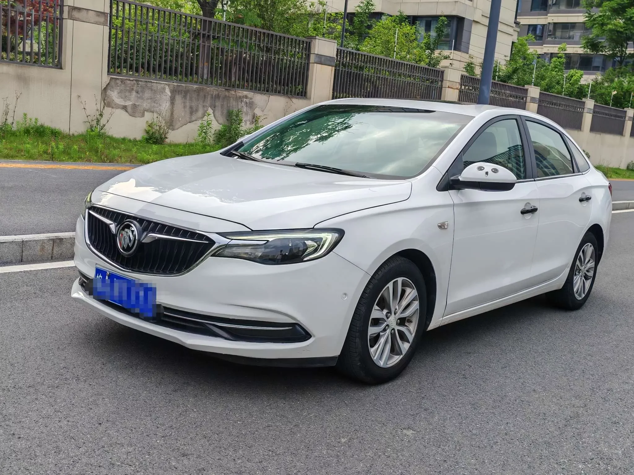 Buick Yinglang