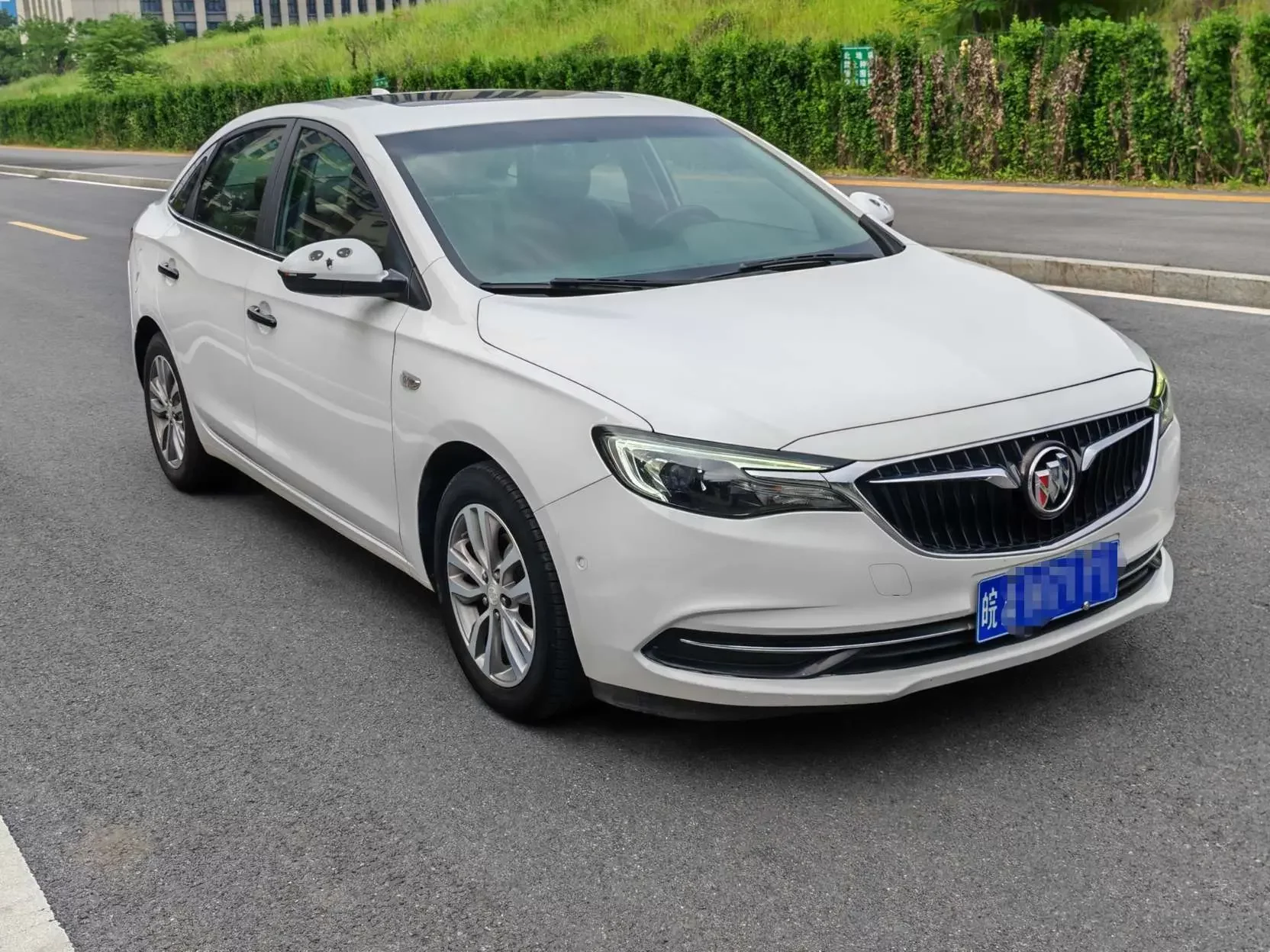 Buick Yinglang