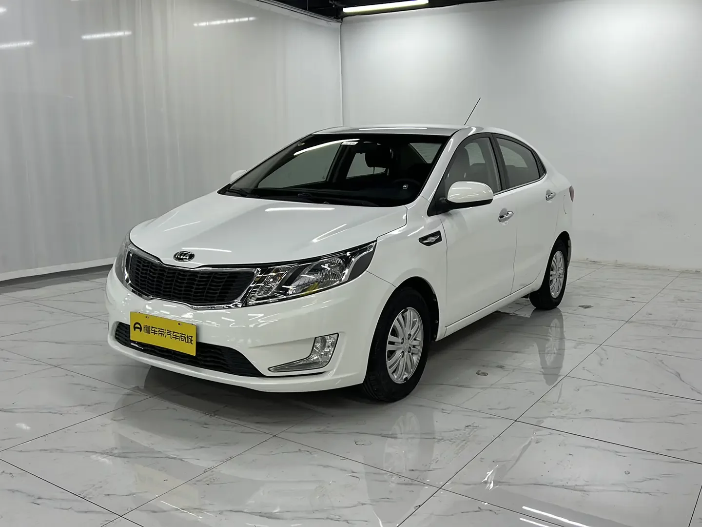 Kia K2