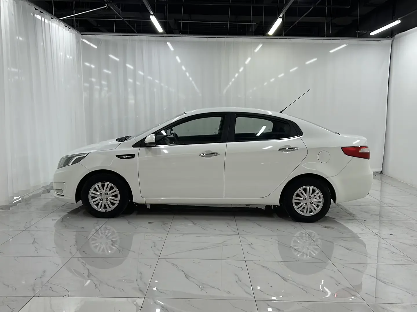 Kia K2