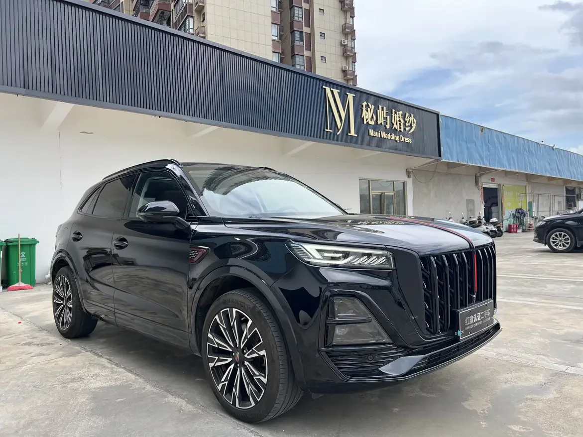 Hongqi HS5