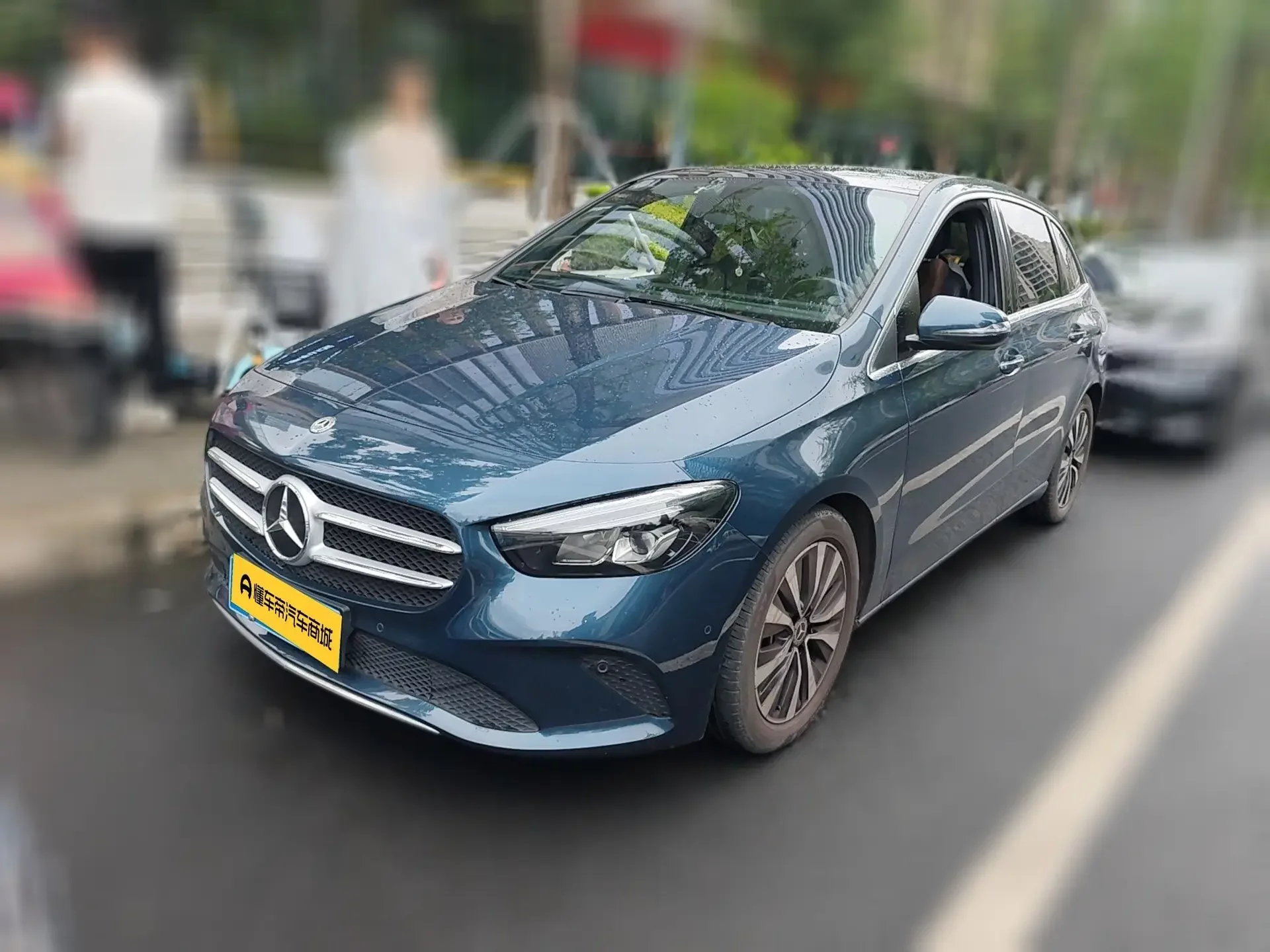 Mercedes-Benz B Class