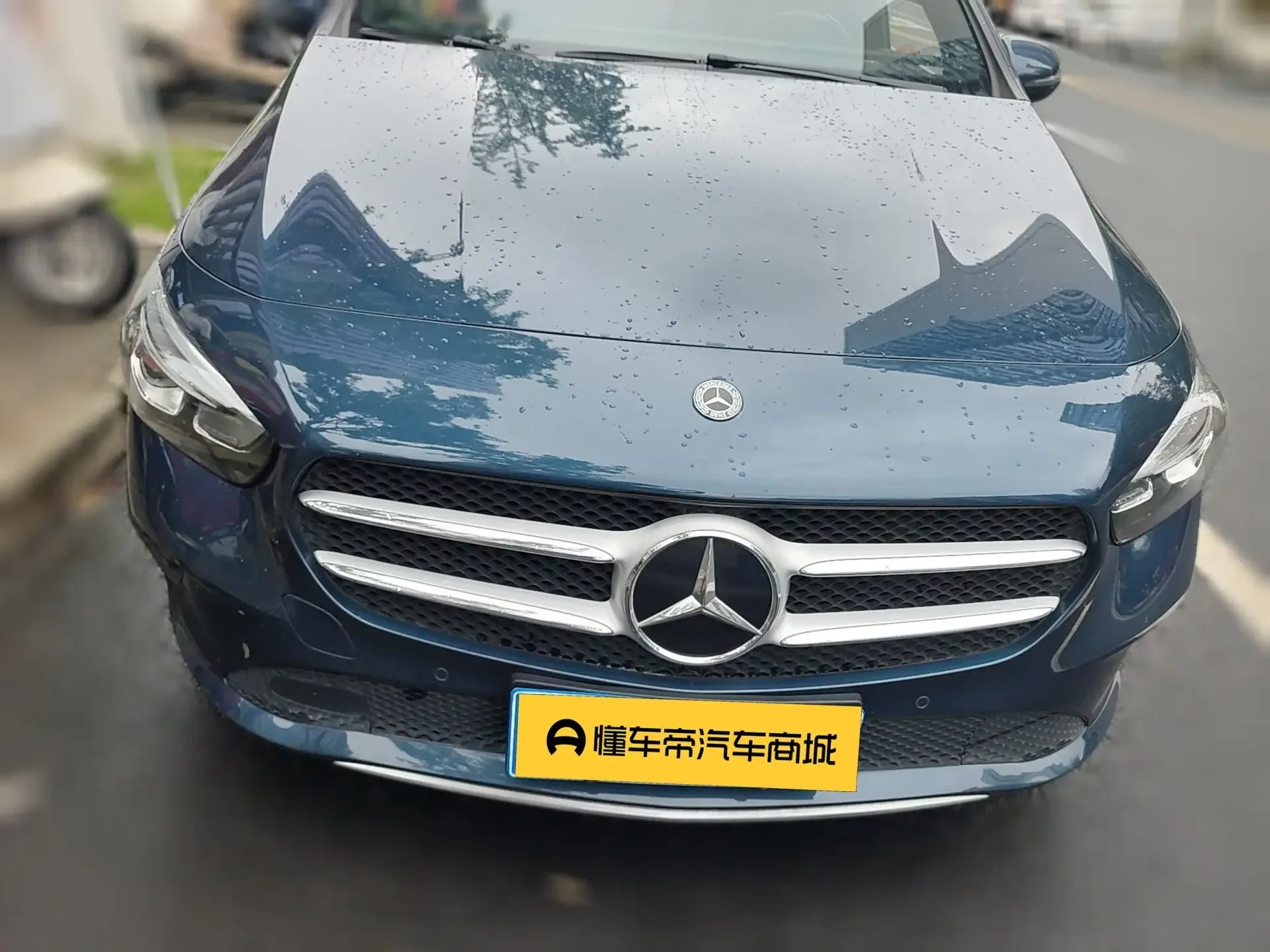 Mercedes-Benz B Class