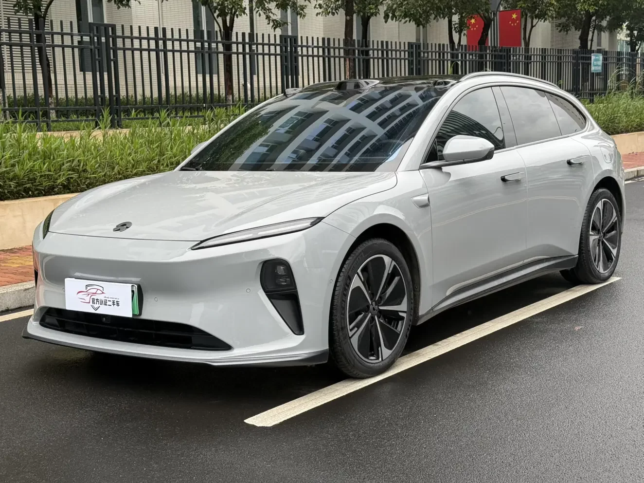 NIO ET5T  из Китая