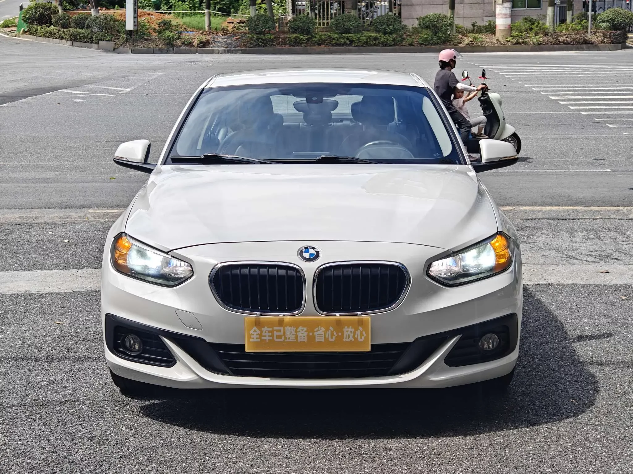 BMW 1 Series  из Китая