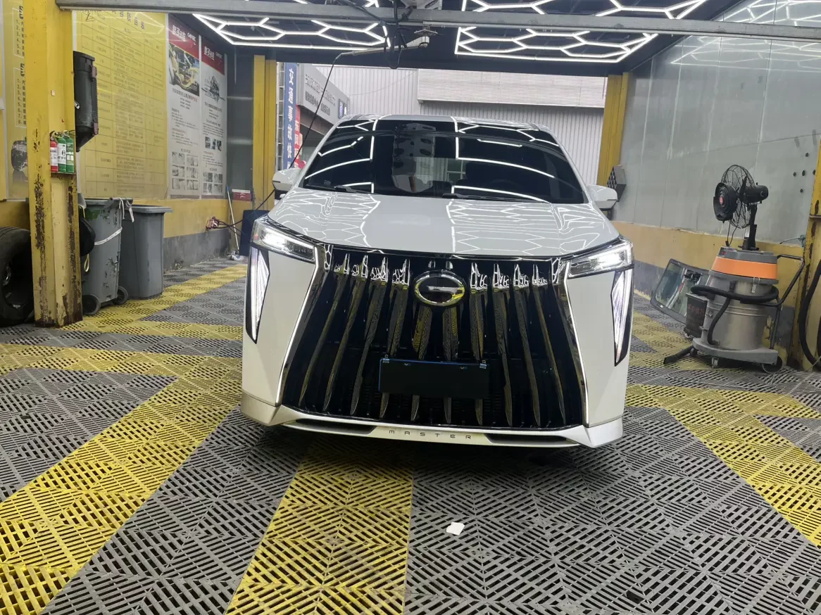 GAC Trumpchi M8