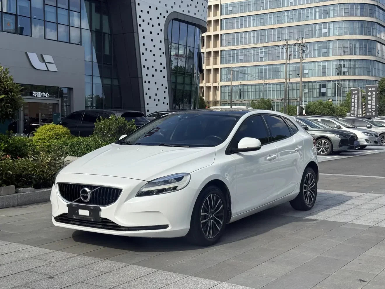 Volvo V40