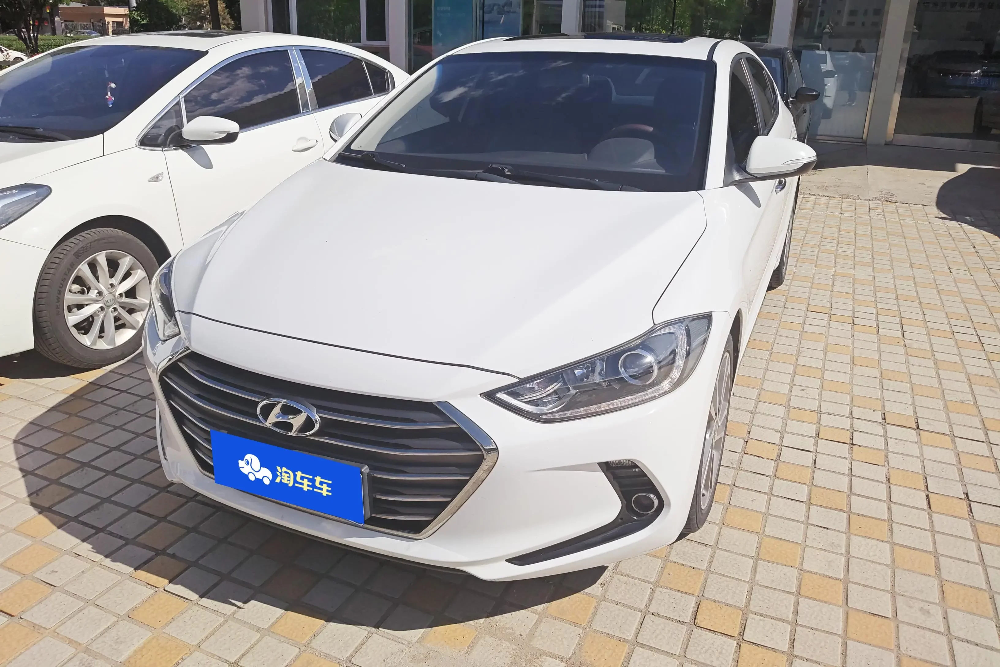 Hyundai lead
