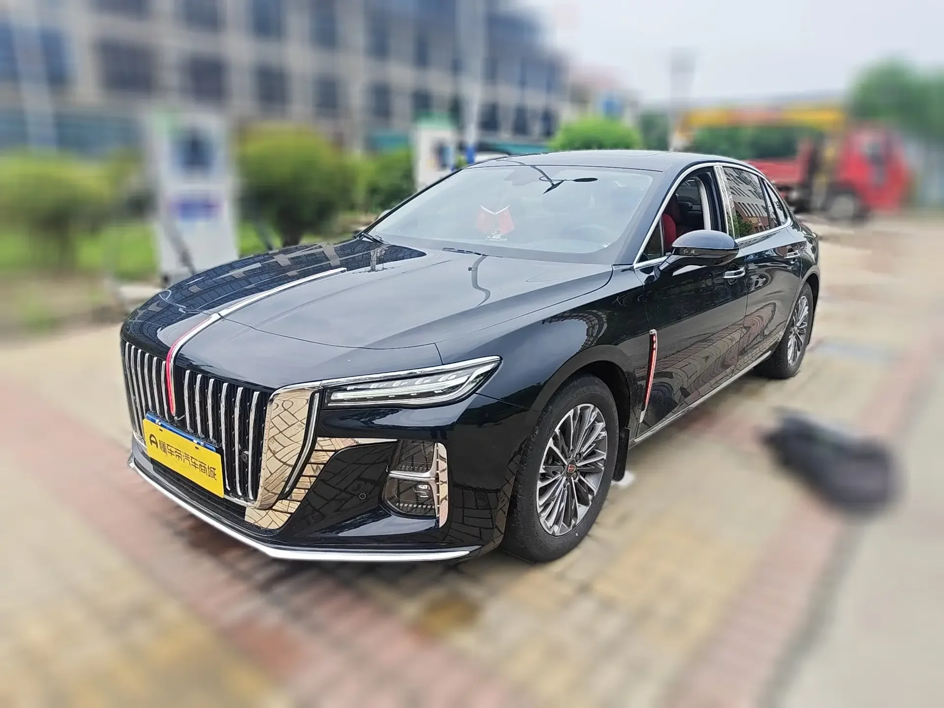 Hongqi H5