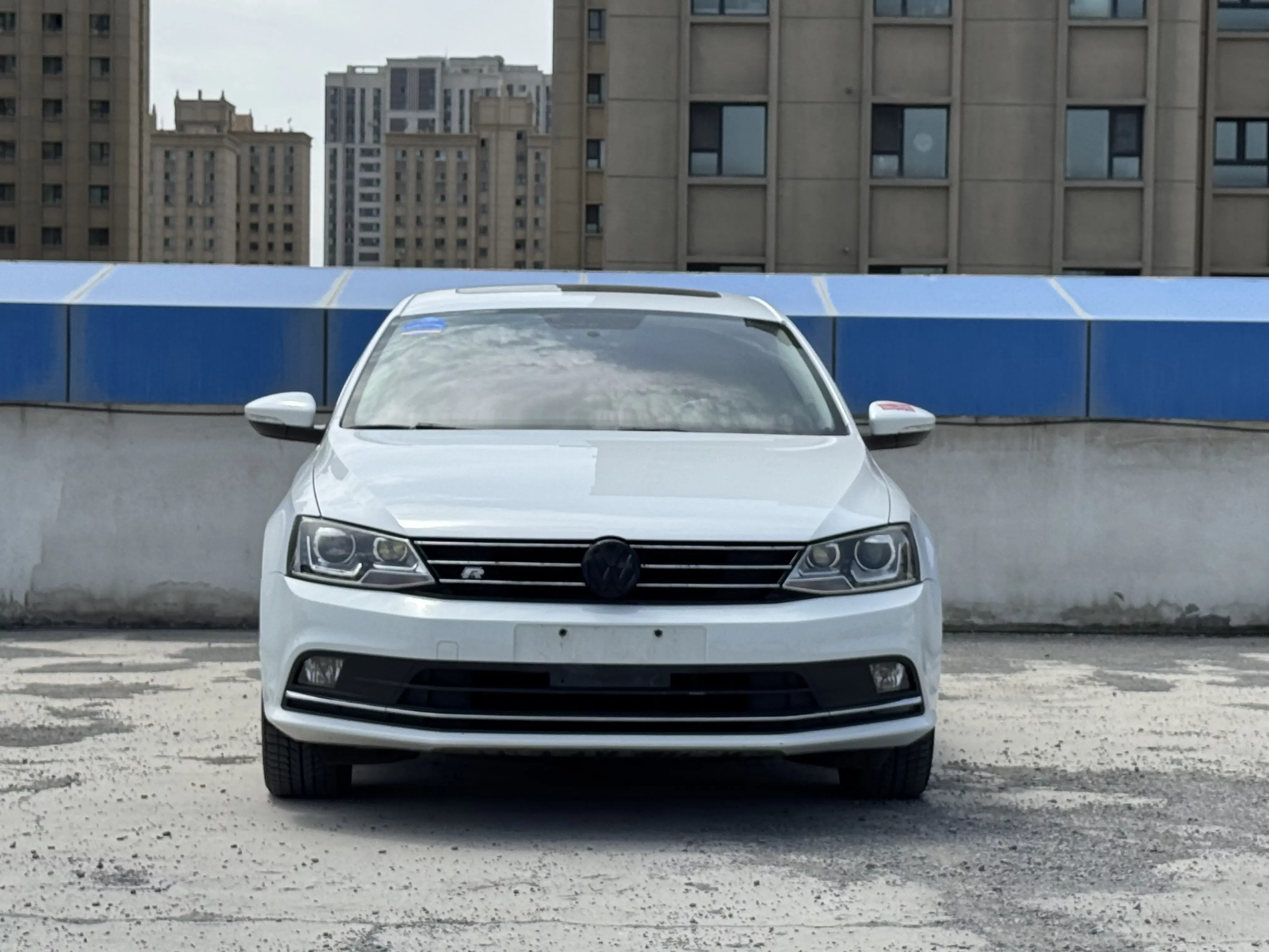 Volkswagen Sagitar