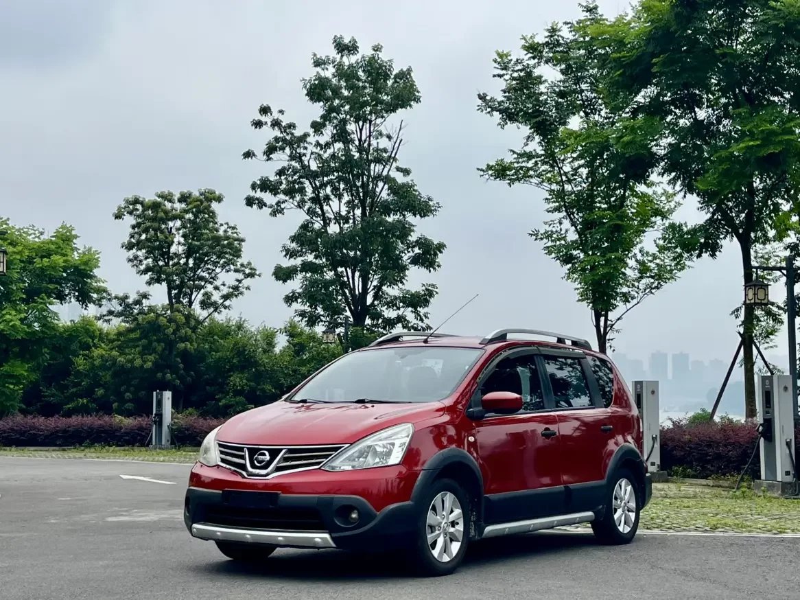 Nissan Li Wei  из Китая