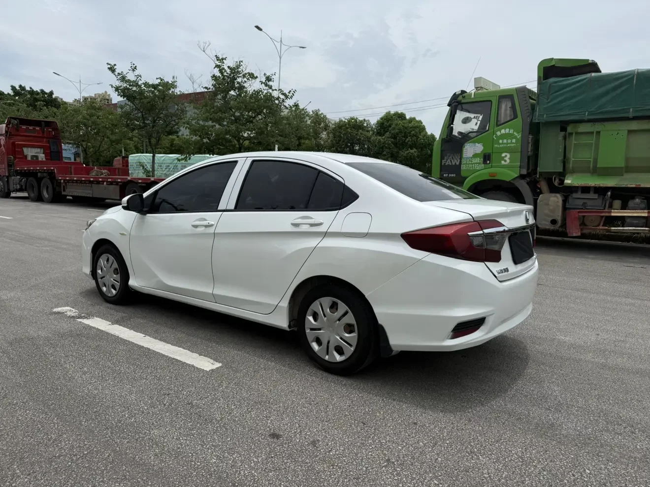 Honda Gray