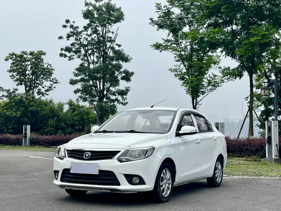 Changan Yuexiang V3
