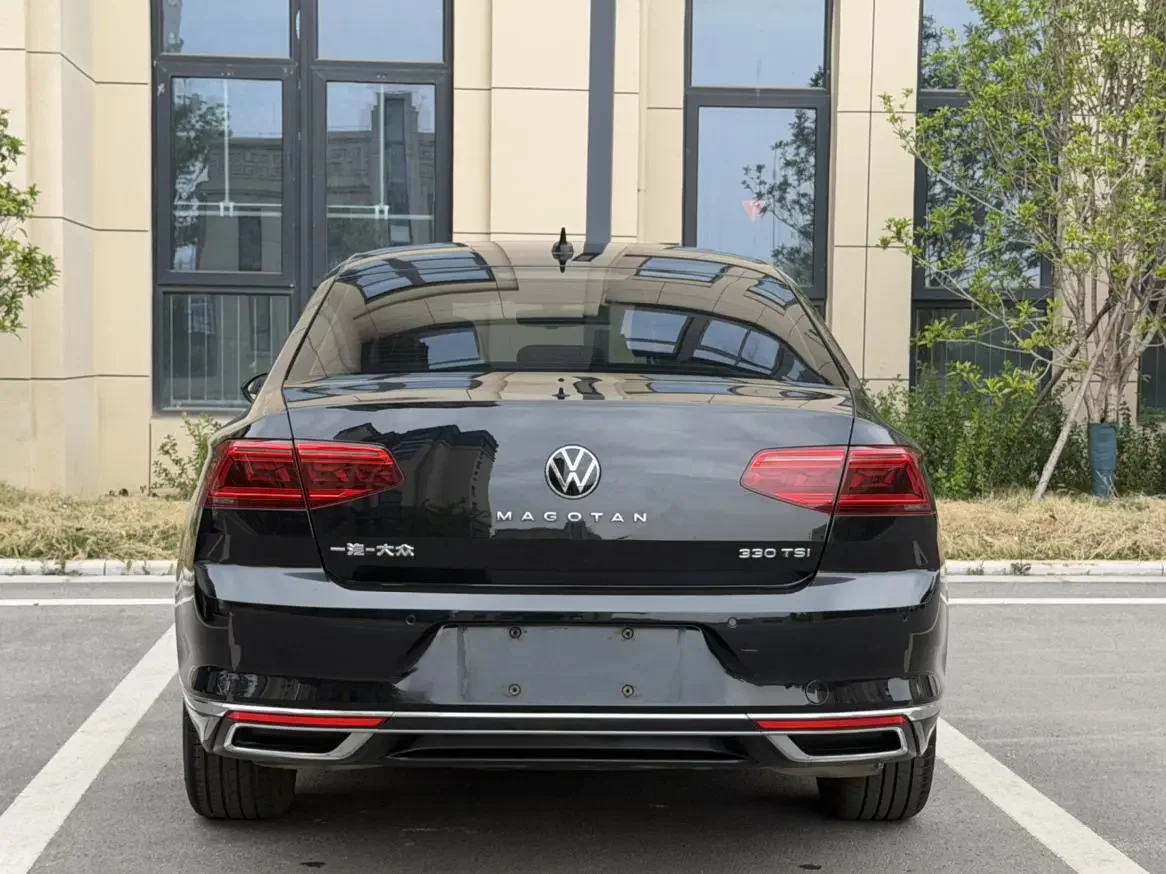 Volkswagen Magotan