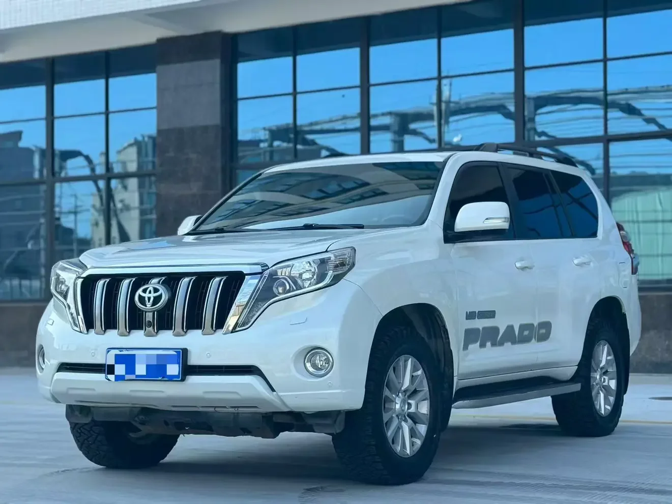 Toyota prado