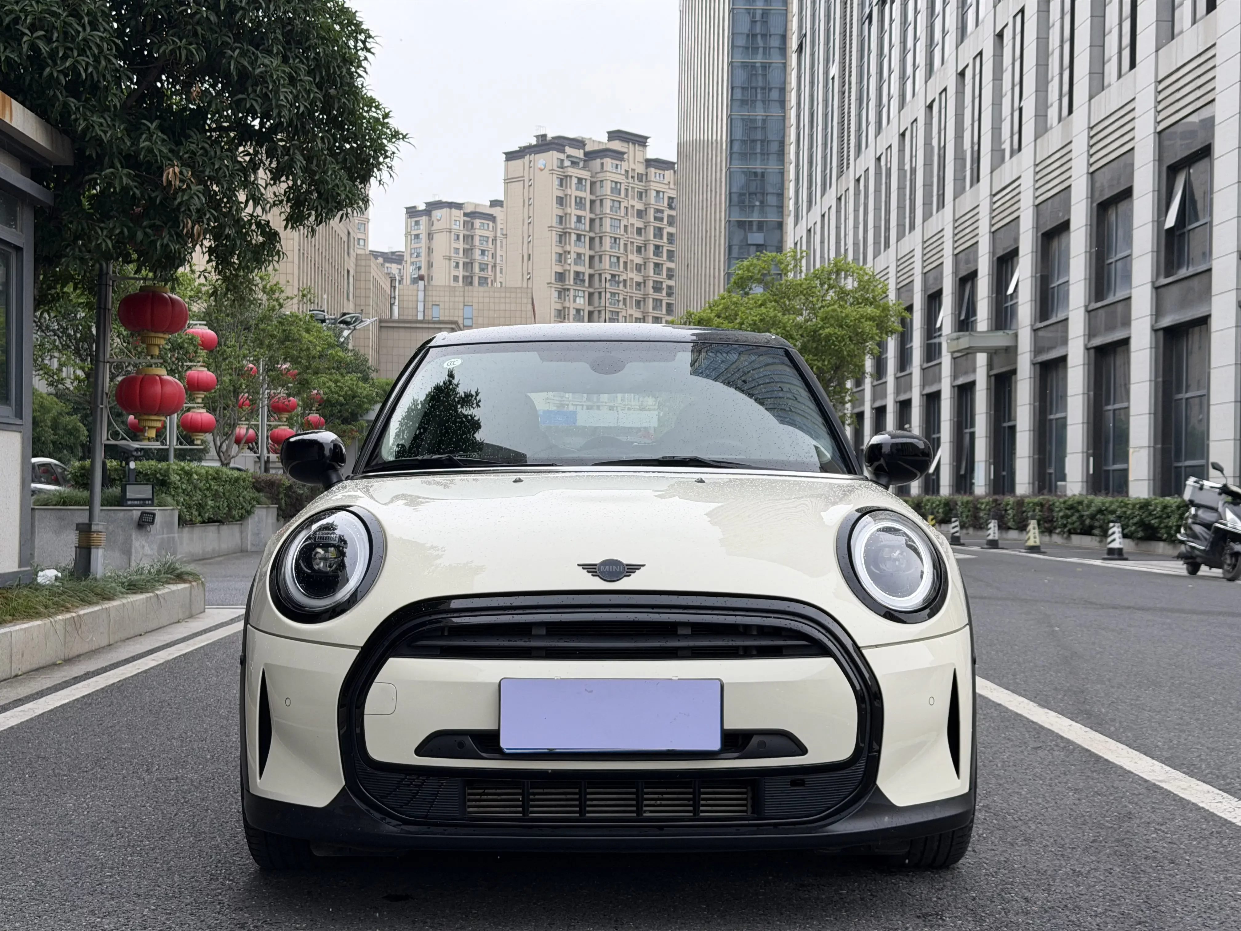 MINI 