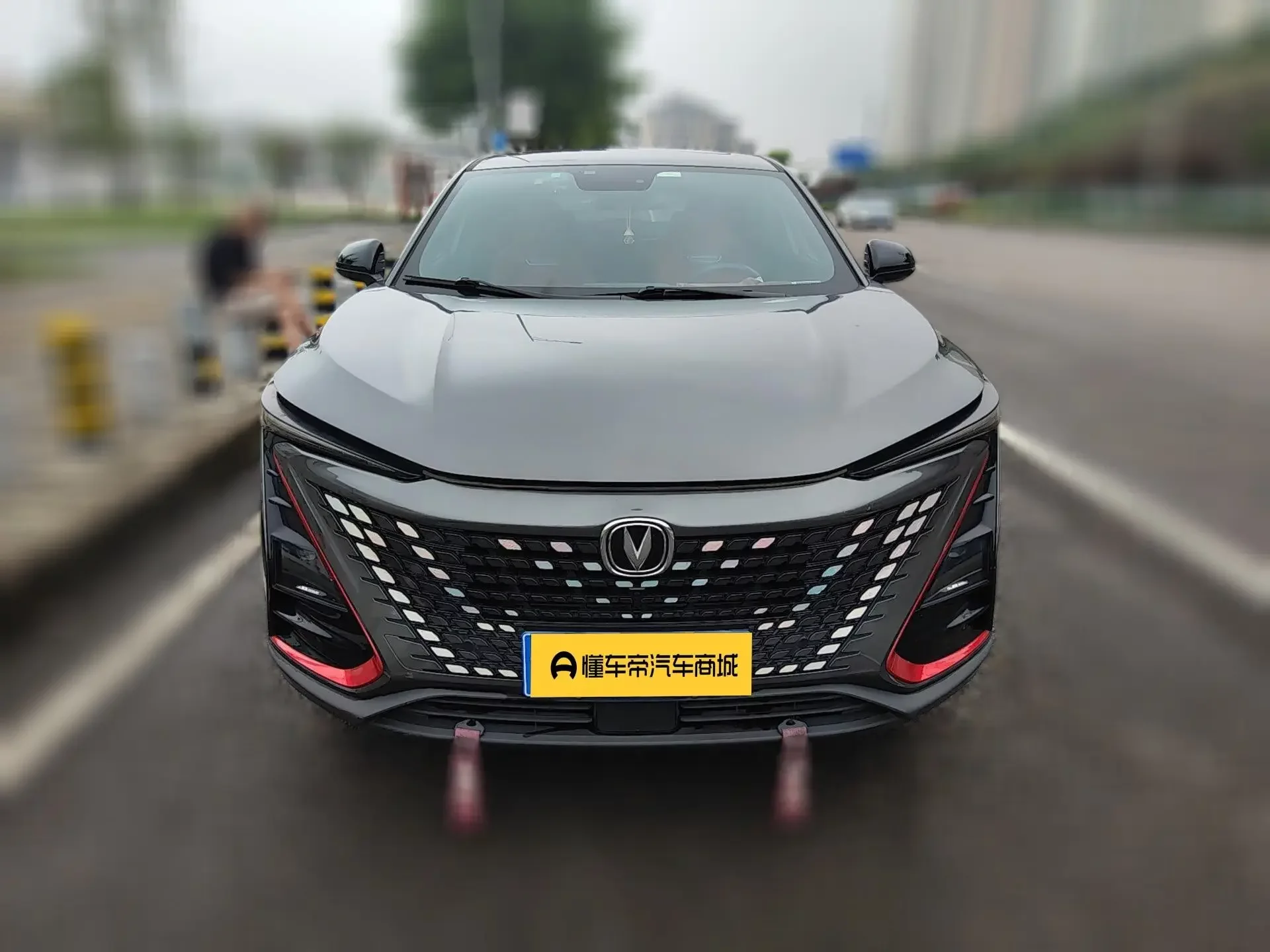Changan UNI-T  из Китая