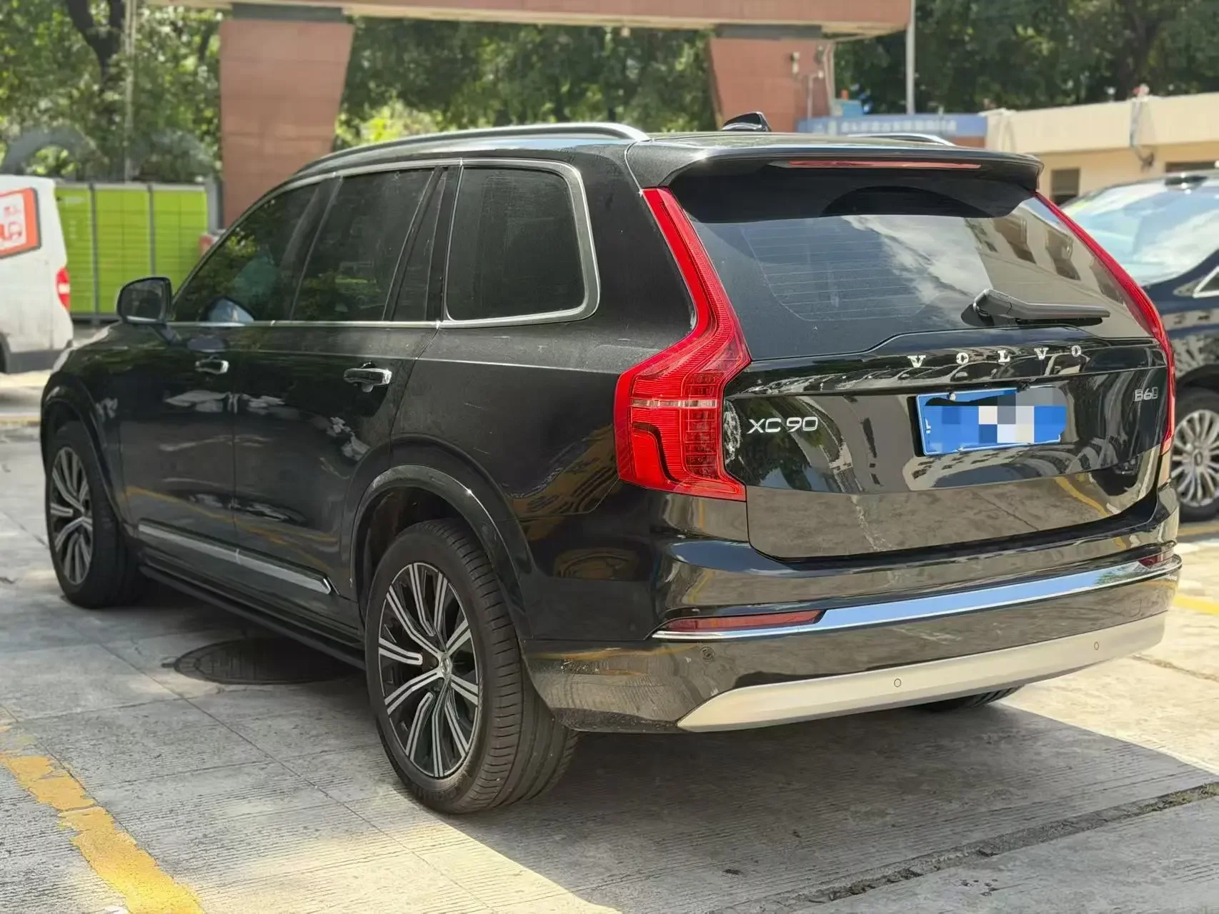 Volvo XC90