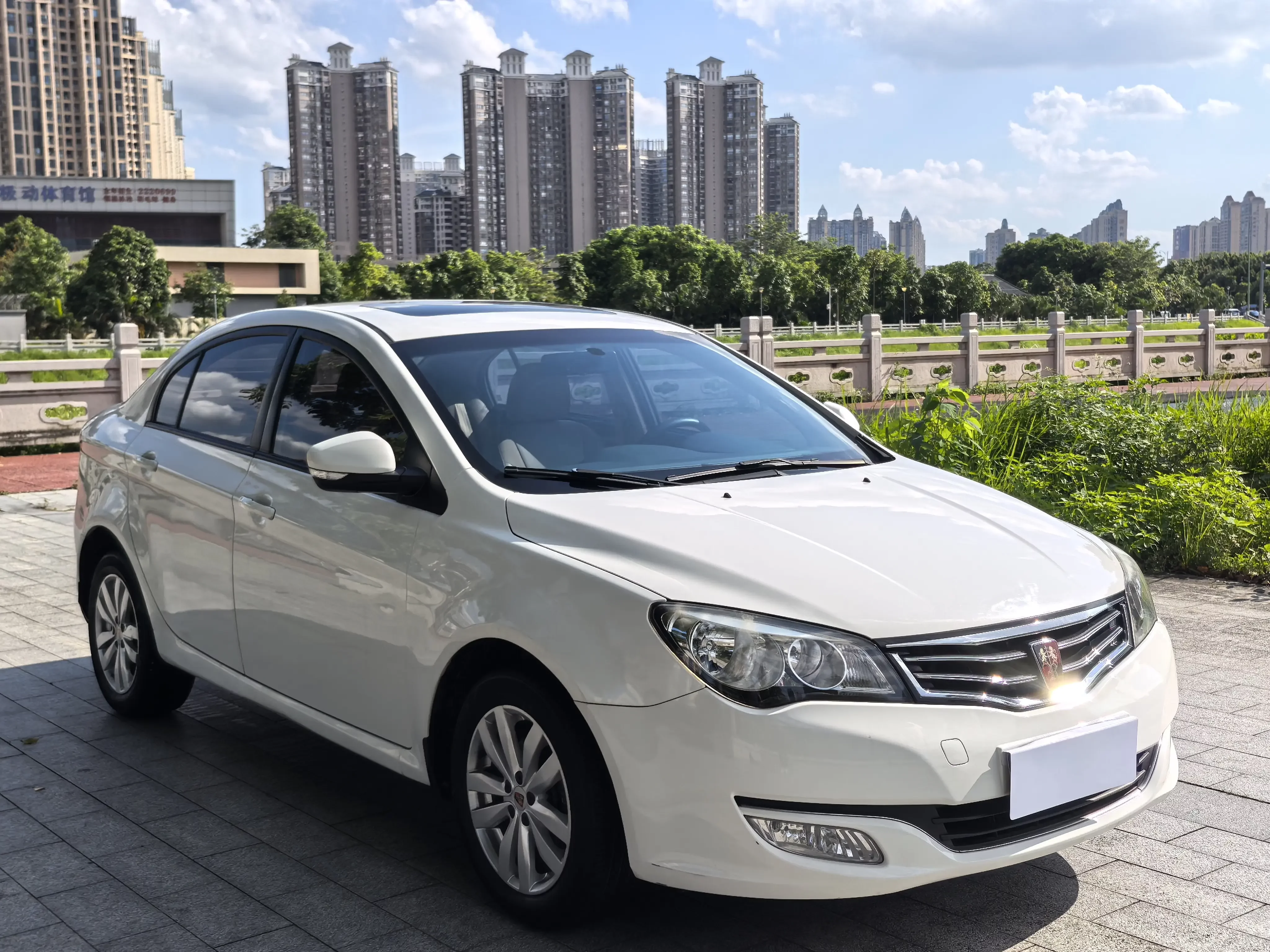 Roewe 350