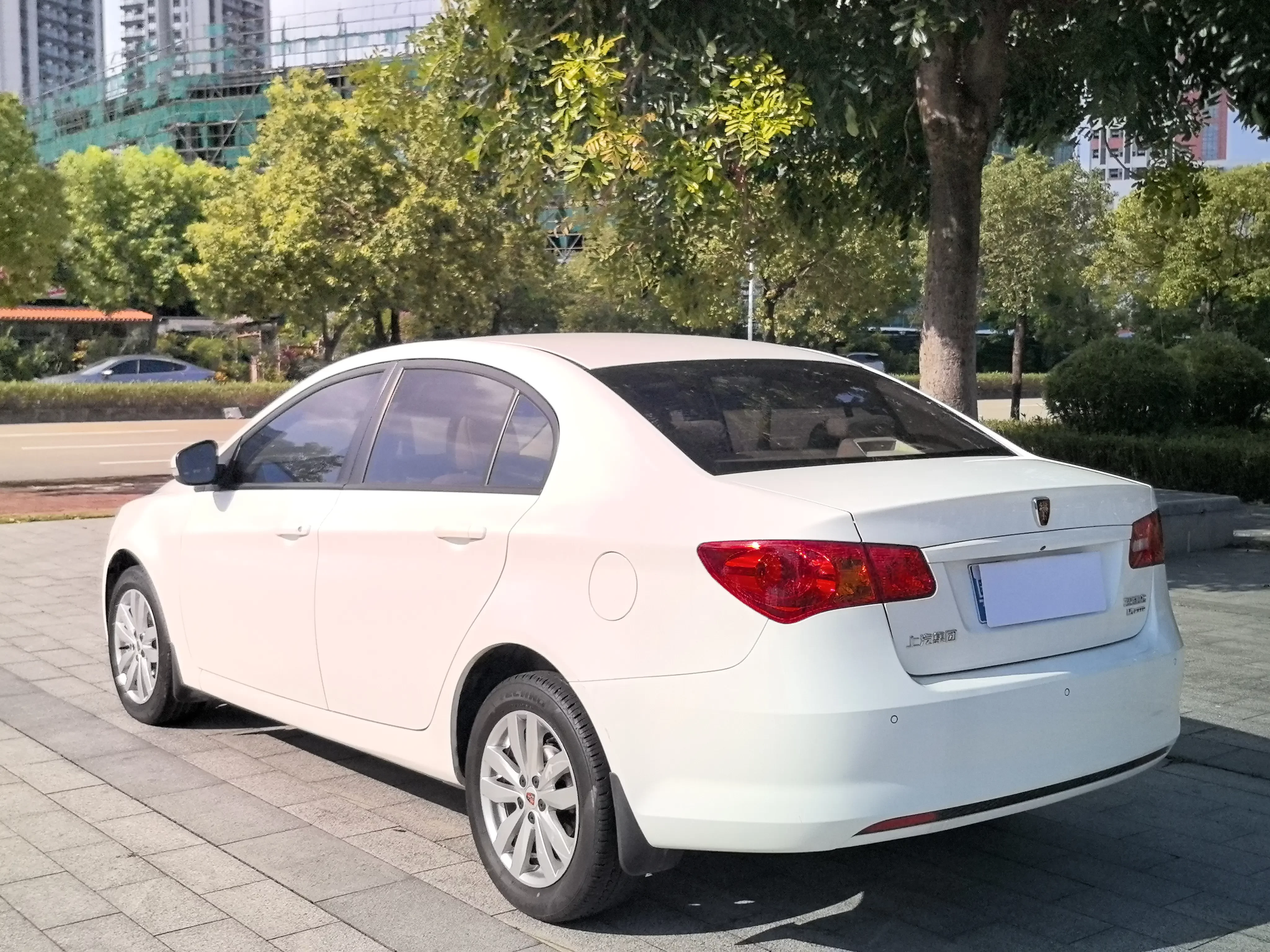 Roewe 350