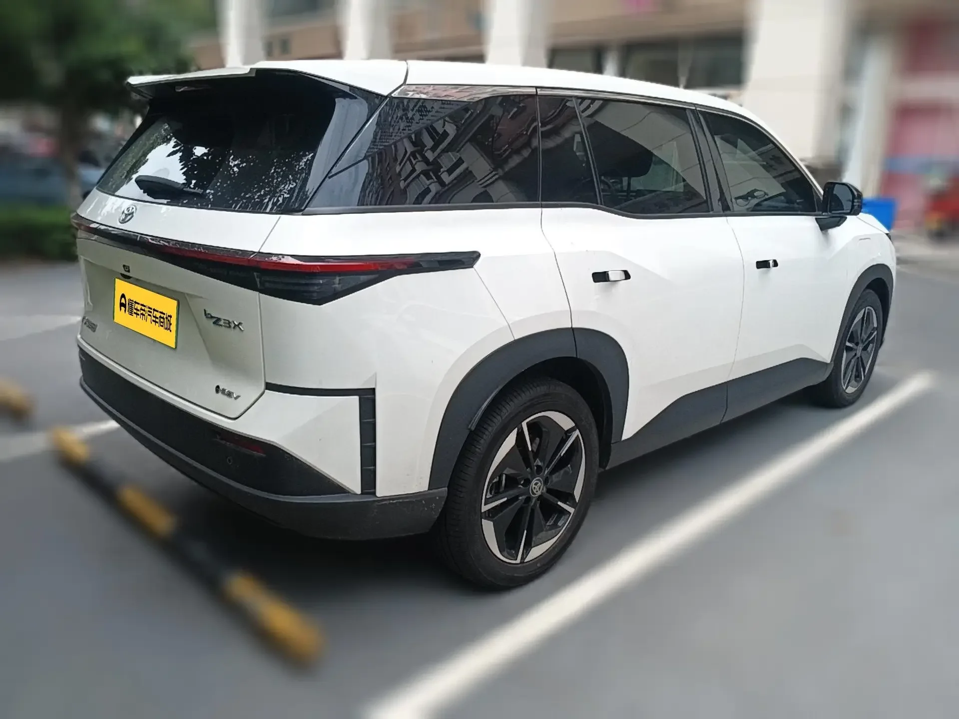 Toyota Bozhi 3X