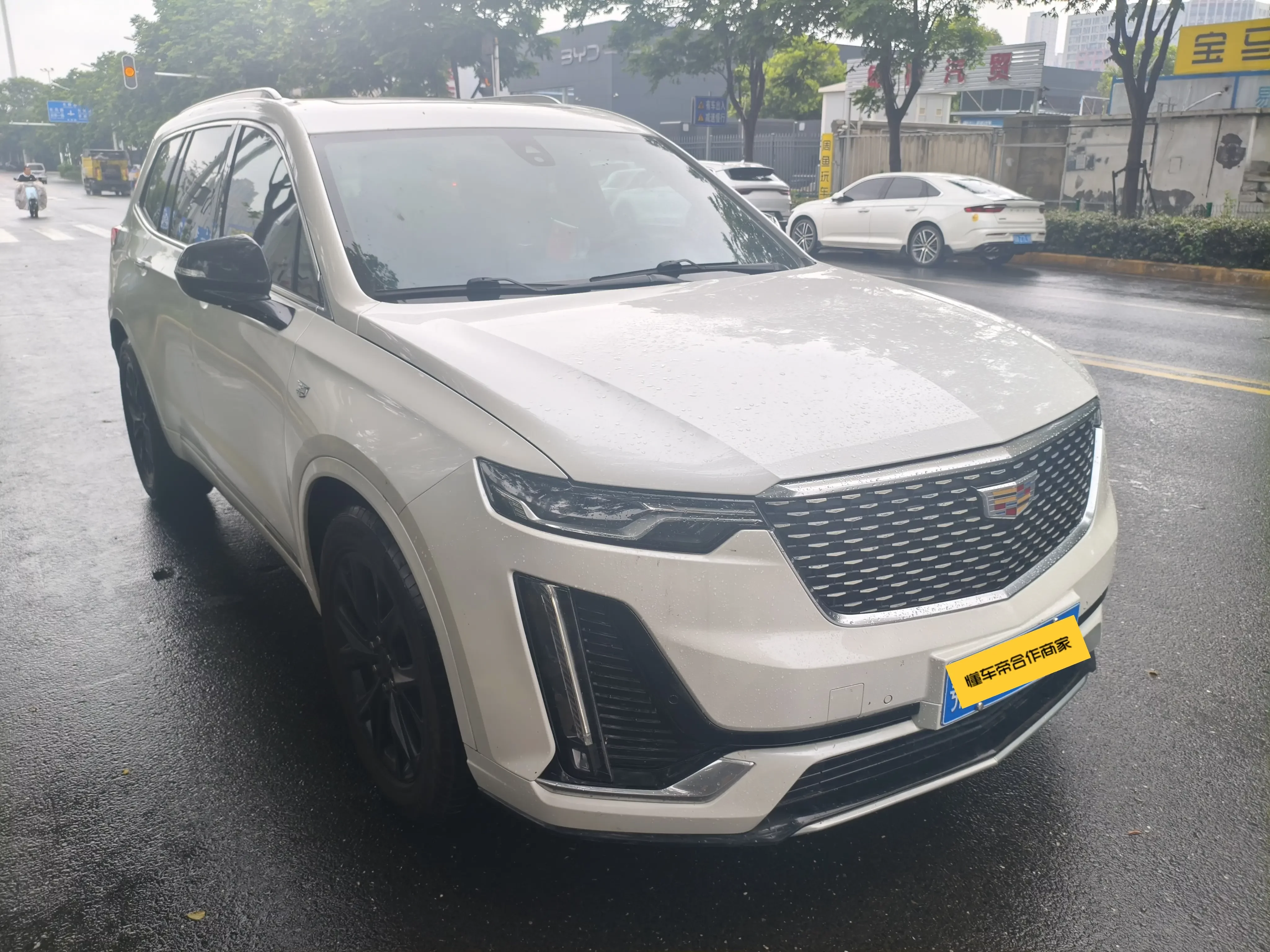 Cadillac XT6